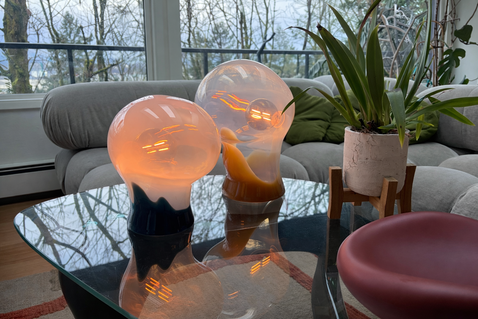 Eclipse Portable Lamp – Sculptural Hand-Blown Glass Lamp – ESQUE Studio